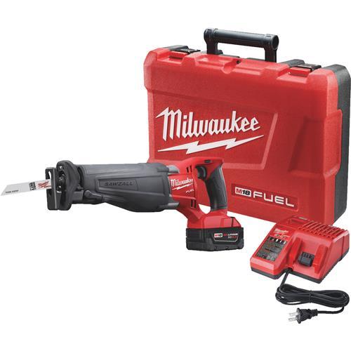 Milwaukee Sawzall M18 FUEL Lithium-Ion Brushless Cordless Reciprocating Saw Kit 2720-21